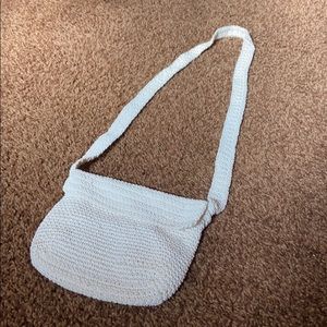 White over-the-should crochet-like purse
